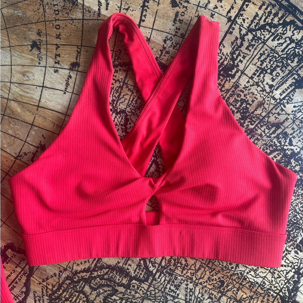 Headed Red Fabletics Ribbed Workout Set Size Large - image 1